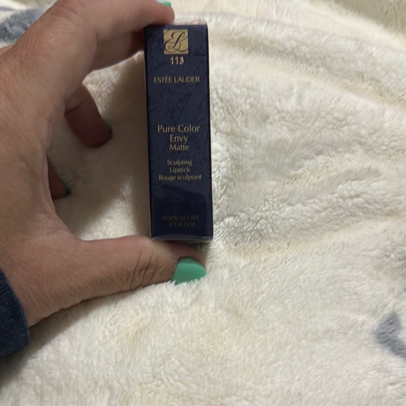 Estee Lauder Pure Color Envy Matte Lipstick - Picture 1 of 2